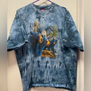 Polar Graphics Black Bear tshirt